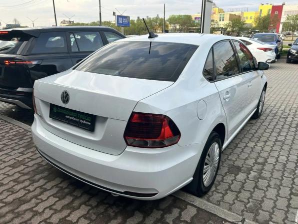 Volkswagen Polo V Рестайлинг с пробегом 2018 года, цена 920 000 рублей, 162117 км, седан, Автокод Объявления