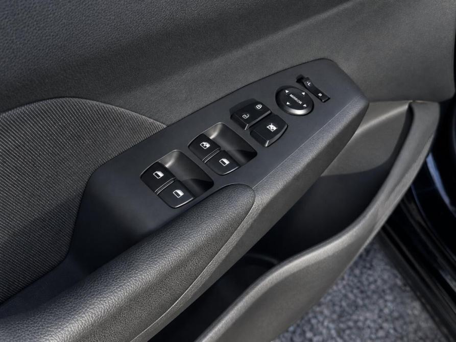 Hyundai Solaris II Набережные Челны  - изображение 13