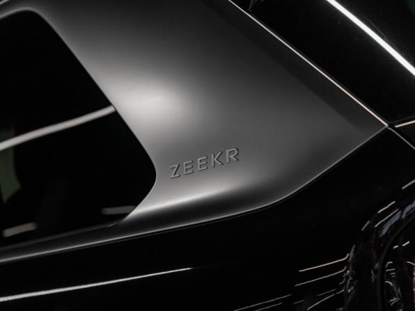 Zeekr 9X с пробегом 2025 года, цена 10 300 000 рублей, 50 км, внедорожник, Автокод Объявления