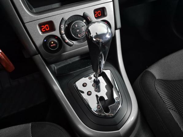 Peugeot 308 I с пробегом 2010 года, цена 380 000 рублей, 201914 км, хэтчбек, Автокод Объявления