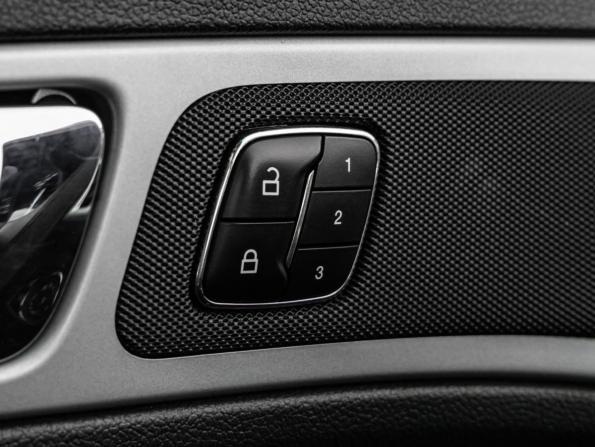 Ford Explorer V с пробегом 2012 года, цена 1 499 000 рублей, 260479 км, внедорожник, Автокод Объявления