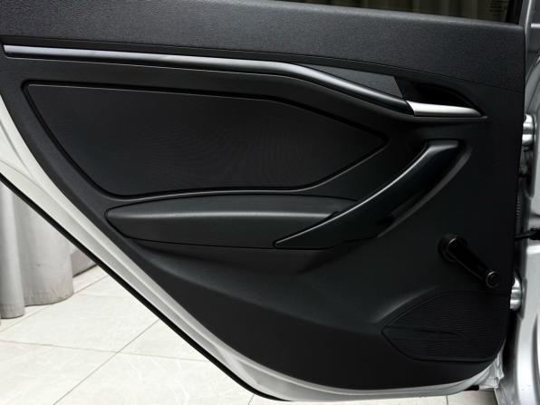 Lada (ВАЗ) Vesta I с пробегом 2020 года, цена 1 249 000 рублей, 49571 км, универсал, Автокод Объявления