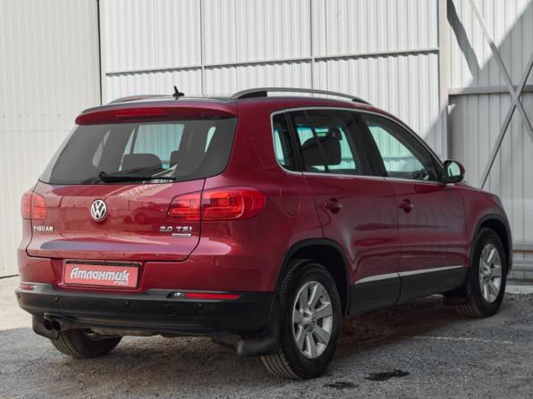 Volkswagen Tiguan I Рестайлинг с пробегом 2012 года, цена 1 180 000 рублей, 216037 км, внедорожник, Автокод Объявления
