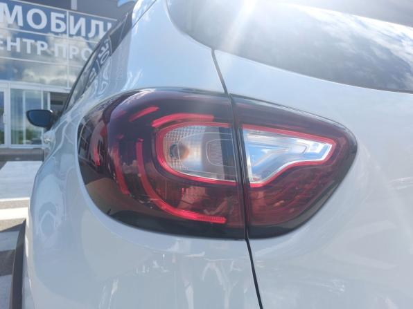Renault Kaptur I с пробегом 2016 года, цена 1 560 000 рублей, 134745 км, внедорожник, Автокод Объявления