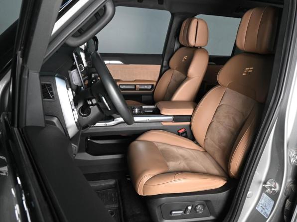 JETOUR T2 с пробегом 2024 года, цена 3 399 000 рублей, 36235 км, внедорожник, Автокод Объявления