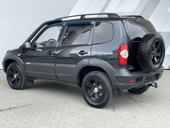 Chevrolet Niva I Рестайлинг с пробегом 2013 года, цена 448 000 рублей, 142046 км, внедорожник, Автокод Объявления