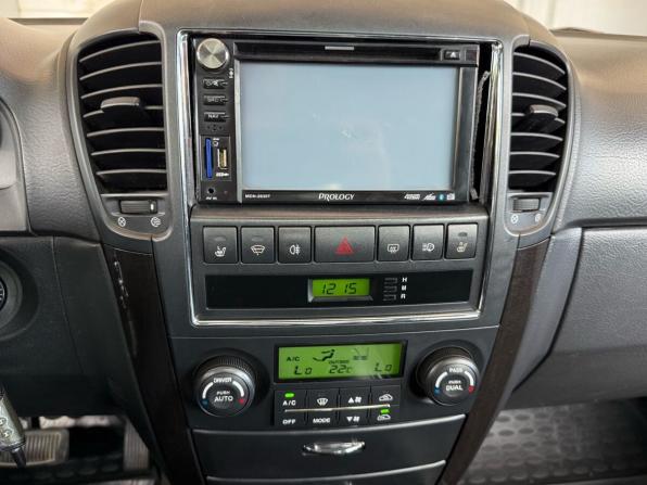 Kia Sorento I Рестайлинг с пробегом 2008 года, цена 900 000 рублей, 237752 км, внедорожник, Автокод Объявления