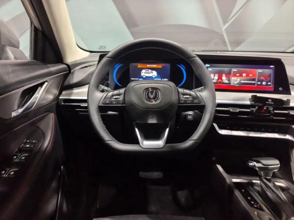 Changan CS35 Plus I Рестайлинг с пробегом 2024 года, цена 1 845 000 рублей, 17150 км, внедорожник, Автокод Объявления