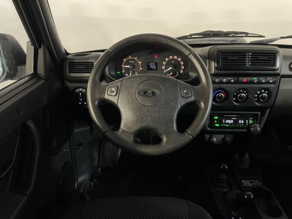 Lada (ВАЗ) Niva Legend с пробегом 2023 года, цена 1 259 900 рублей, 4605 км, внедорожник, Автокод Объявления