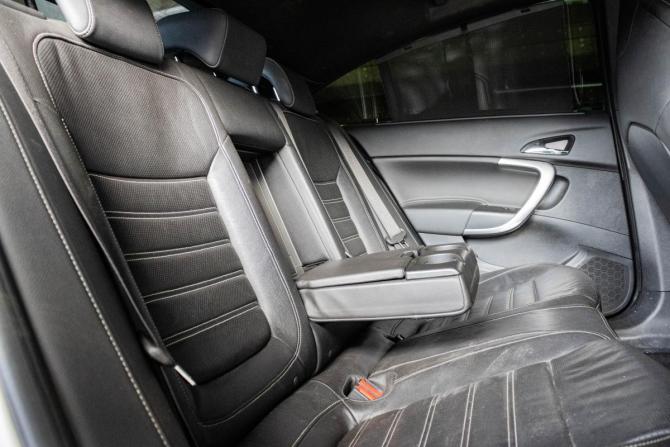 Opel Insignia OPC I с пробегом 2012 года, цена 970 000 рублей, 156813 км, хэтчбек, Автокод Объявления