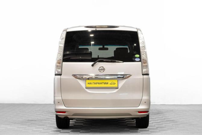 Nissan Serena IV (C26) с пробегом 2013 года, цена 1 399 000 рублей, 196000 км, минивэн, Автокод Объявления