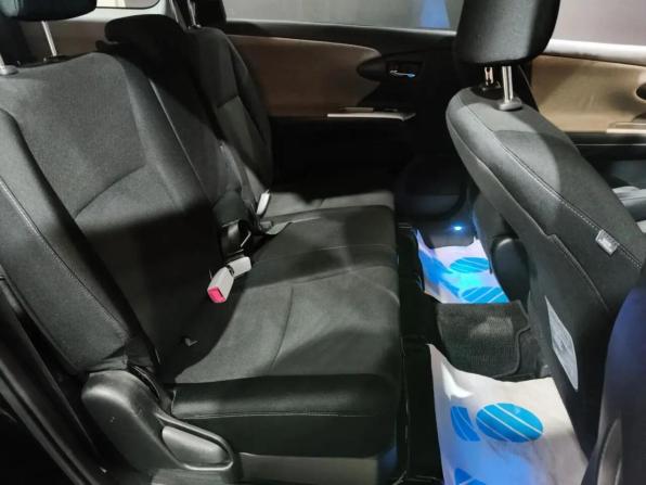 Toyota Wish II с пробегом 2010 года, цена 1 230 000 рублей, 205022 км, минивэн, Автокод Объявления