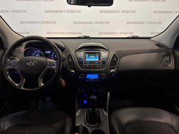 Hyundai ix35 I Рестайлинг с пробегом 2014 года, цена 1 099 000 рублей, 218950 км, внедорожник, Автокод Объявления