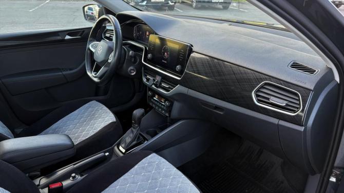 Volkswagen Polo VI с пробегом 2022 года, цена 1 920 000 рублей, 90438 км, лифтбек, Автокод Объявления