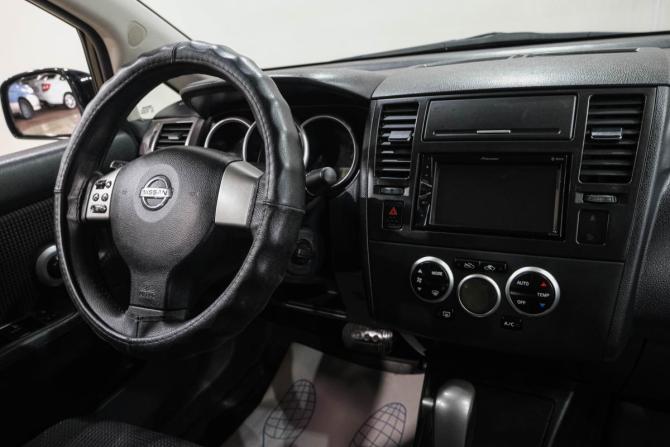 Nissan Tiida I Рестайлинг с пробегом 2010 года, цена 749 000 рублей, 178000 км, седан, Автокод Объявления