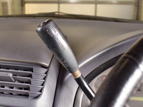 Toyota Ipsum I (M10) с пробегом 2000 года, цена 549 999 рублей, 264624 км, компактвэн, Автокод Объявления