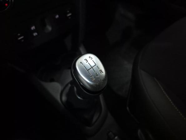 Renault Logan II Рестайлинг с пробегом 2022 года, цена 1 300 000 рублей, 72205 км, седан, Автокод Объявления