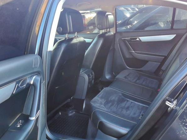 Volkswagen Passat B7 с пробегом 2013 года, цена 1 340 000 рублей, 207734 км, седан, Автокод Объявления