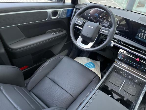 Hyundai Santa Fe V (MX5) с пробегом 2026 года, цена 5 375 000 рублей, 30 км, внедорожник, Автокод Объявления