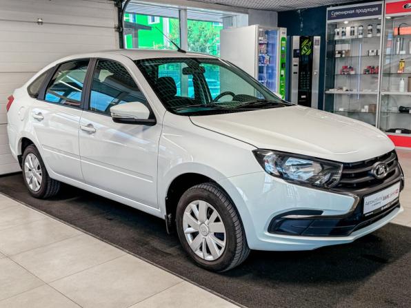 Lada (ВАЗ) Granta I Рестайлинг с пробегом 2023 года, цена 785 117 рублей, 23750 км, лифтбек, Автокод Объявления