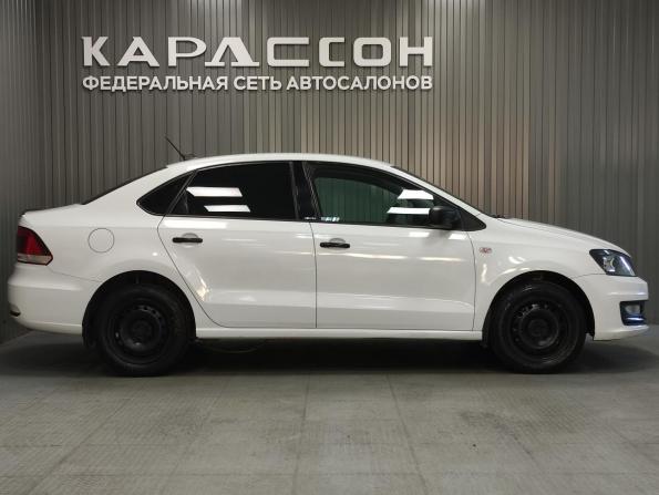 Volkswagen Polo V Рестайлинг с пробегом 2020 года, цена 699 000 рублей, 136920 км, седан, Автокод Объявления