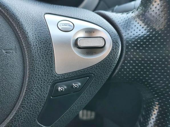 Nissan Juke I с пробегом 2013 года, цена 1 230 000 рублей, 136021 км, внедорожник, Автокод Объявления