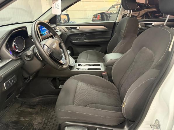 Haval M6 II с пробегом 2023 года, цена 1 647 000 рублей, 38205 км, внедорожник, Автокод Объявления