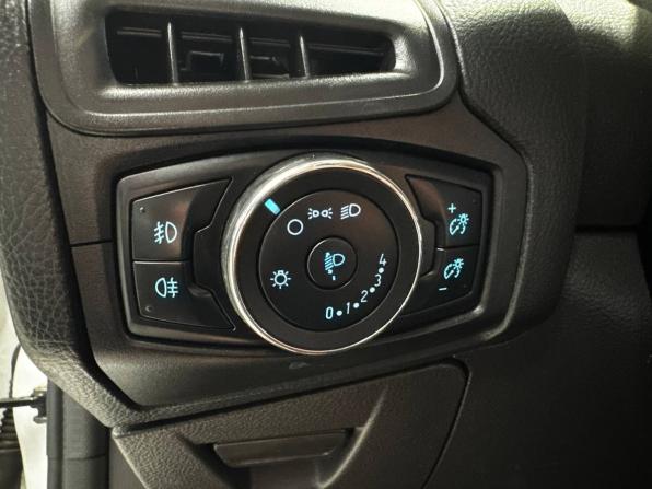 Ford Focus III с пробегом 2013 года, цена 849 900 рублей, 151000 км, седан, Автокод Объявления