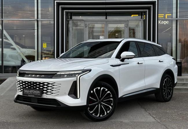 Exeed RX с пробегом 2023 года, цена 2 995 000 рублей, 42281 км, внедорожник, Автокод Объявления