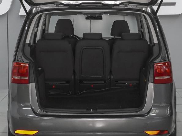 Volkswagen Touran I Рестайлинг 2 с пробегом 2011 года, цена 1 179 000 рублей, 140161 км, компактвэн, Автокод Объявления