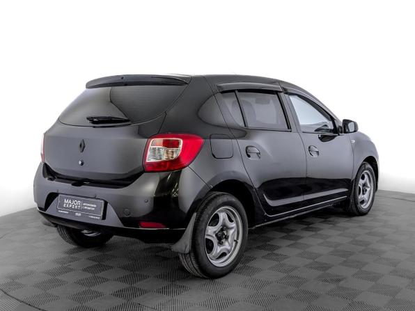 Renault Sandero II с пробегом 2015 года, цена 635 000 рублей, 190557 км, хэтчбек, Автокод Объявления