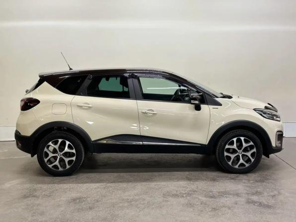 Renault Kaptur I с пробегом 2018 года, цена 1 579 000 рублей, 111346 км, внедорожник, Автокод Объявления