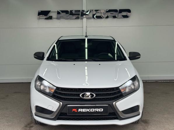 Lada (ВАЗ) Vesta I с пробегом 2020 года, цена 899 000 рублей, 50730 км, седан, Автокод Объявления