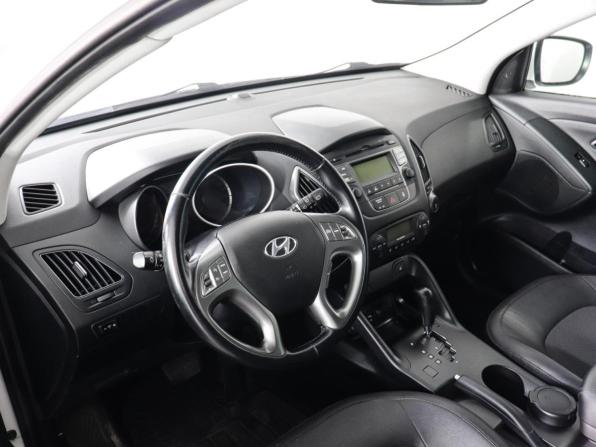 Hyundai ix35 I Рестайлинг с пробегом 2015 года, цена 1 349 000 рублей, 139222 км, внедорожник, Автокод Объявления