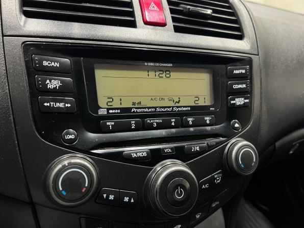 Honda Accord VII Рестайлинг с пробегом 2006 года, цена 830 000 рублей, 347000 км, седан, Автокод Объявления