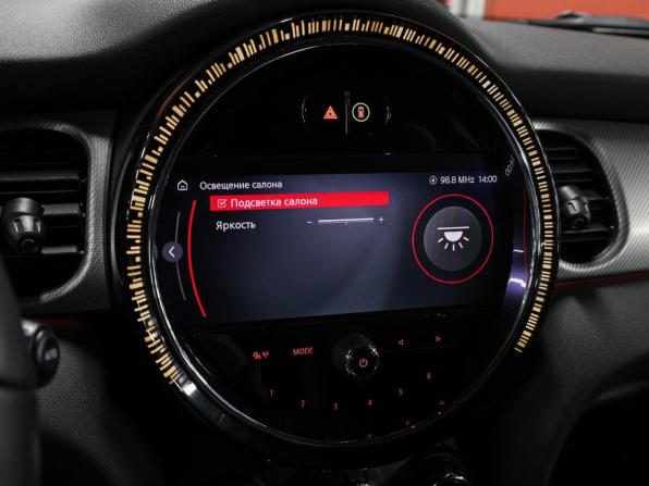 Mini Hatch III (F55/F56) Рестайлинг 2 с пробегом 2021 года, цена 4 098 000 рублей, 23201 км, хэтчбек, Автокод Объявления