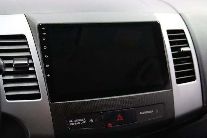 Mitsubishi Outlander II Рестайлинг с пробегом 2010 года, цена 895 170 рублей, 280565 км, внедорожник, Автокод Объявления