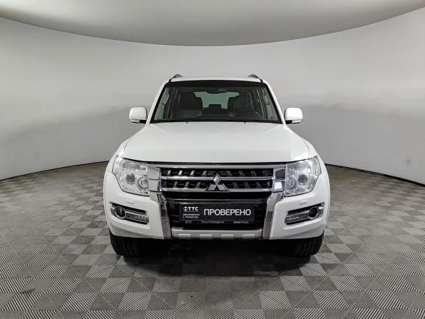 Mitsubishi Pajero IV Рестайлинг 2 с пробегом 2015 года, цена 2 570 000 рублей, 177500 км, внедорожник, Автокод Объявления