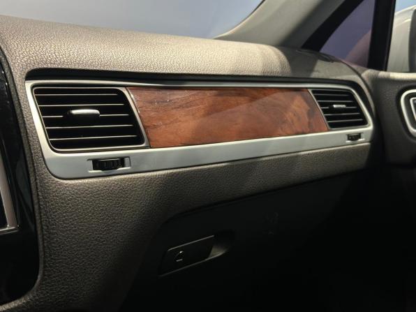 Volkswagen Touareg II с пробегом 2010 года, цена 2 070 000 рублей, 172494 км, внедорожник, Автокод Объявления