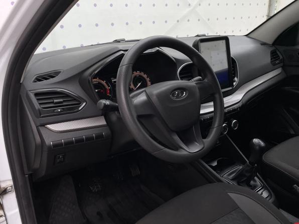 Lada (ВАЗ) Vesta I Рестайлинг (NG) с пробегом 2023 года, цена 1 280 000 рублей, 58868 км, седан, Автокод Объявления