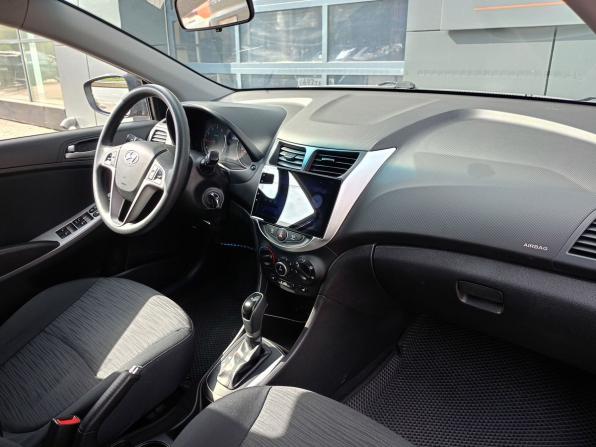 Hyundai Solaris I Рестайлинг с пробегом 2016 года, цена 1 077 777 рублей, 131417 км, седан, Автокод Объявления