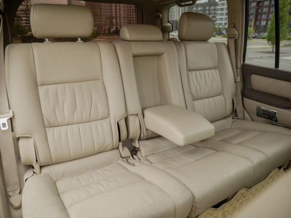 Toyota Land Cruiser 100 Series Рестайлинг 1 с пробегом 2004 года, цена 1 785 000 рублей, 250715 км, внедорожник, Автокод Объявления