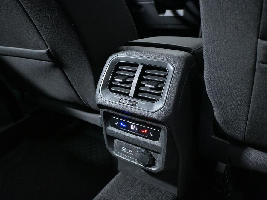 Volkswagen Tiguan II Рестайлинг Москва  - изображение 18