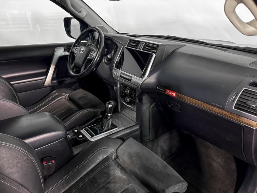 Toyota Land Cruiser Prado 150 Series Рестайлинг 2 Санкт-Петербург  - изображение 20