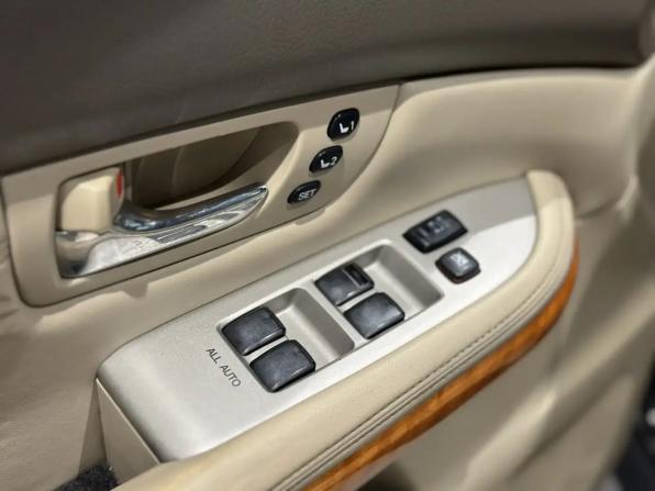Lexus RX II с пробегом 2005 года, цена 1 290 000 рублей, 110651 км, внедорожник, Автокод Объявления