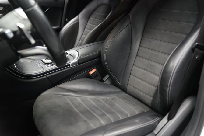 Mercedes-Benz C-Класс IV (W205) Рестайлинг с пробегом 2019 года, цена 2 935 000 рублей, 134000 км, седан, Автокод Объявления