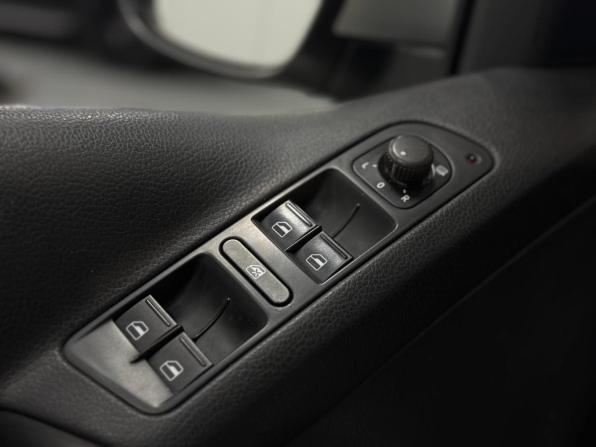 Volkswagen Tiguan I Рестайлинг с пробегом 2013 года, цена 970 000 рублей, 156000 км, внедорожник, Автокод Объявления