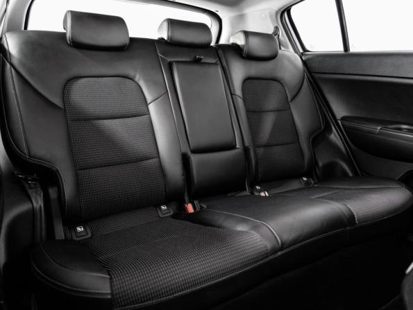 Kia Sportage IV Рестайлинг с пробегом 2019 года, цена 2 390 000 рублей, 87811 км, внедорожник, Автокод Объявления