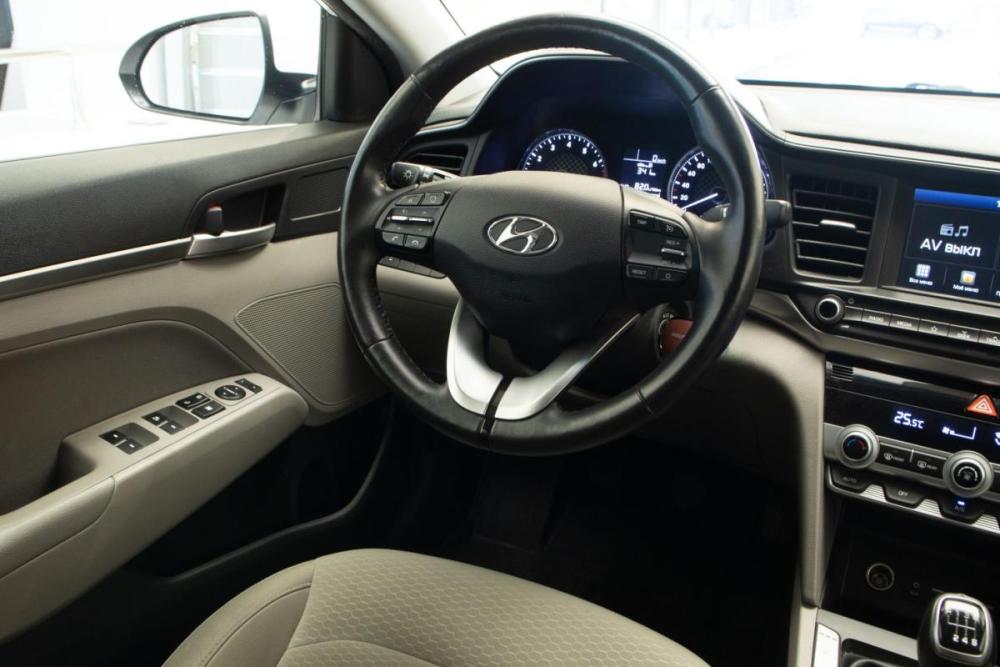 Hyundai Elantra VI (AD) Рестайлинг Москва  - изображение 9