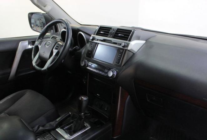Toyota Land Cruiser Prado 150 Series Рестайлинг 1 с пробегом 2016 года, цена 3 800 000 рублей, 159585 км, внедорожник, Автокод Объявления